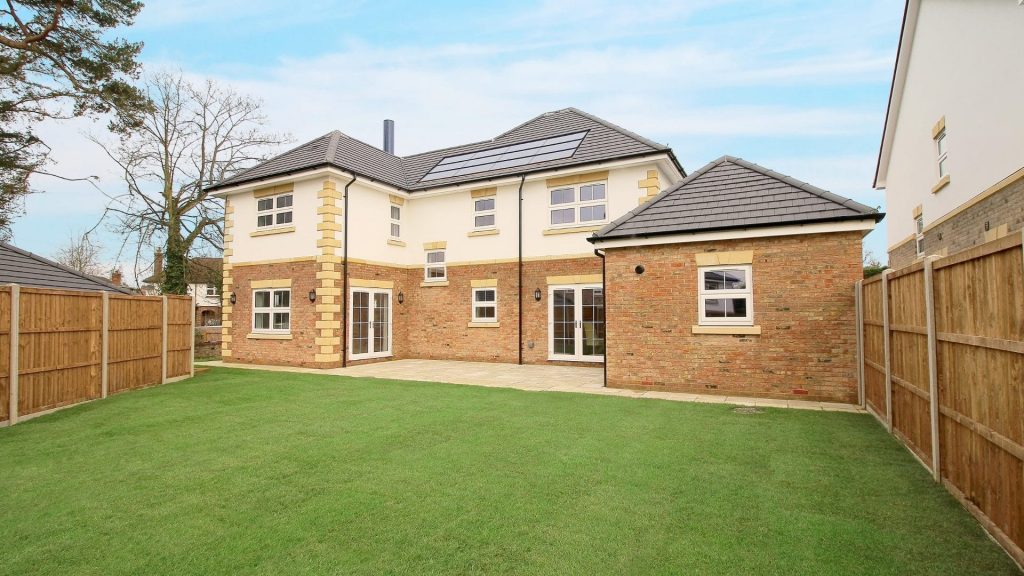 Now Supplying Windows & Doors To Clarendon Homes